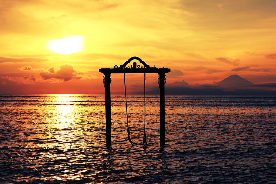 indonesia-gili-trawangan-clouds-sea